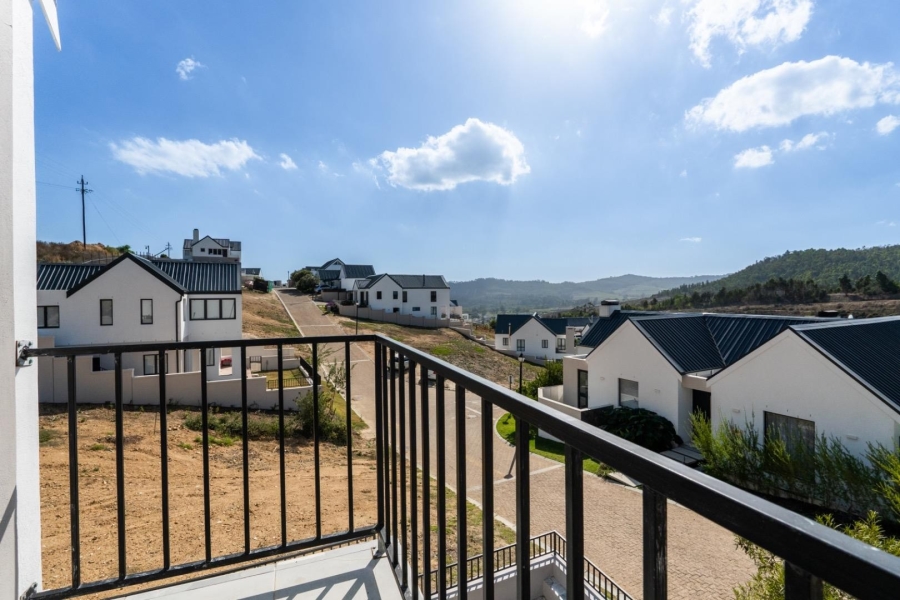 4 Bedroom Property for Sale in La Roche Western Cape